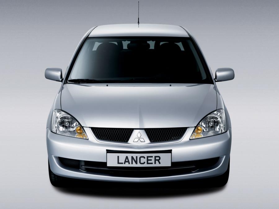  Mitsubishi Lancer 2005 года  (фото 6 из 13)